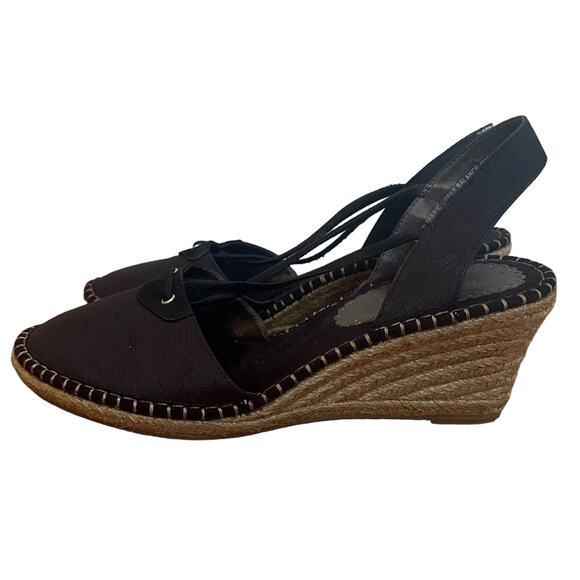 Liz Claiborne Black wedge espadrilles sz 8.5 Closed Toe Wedge Heel Espadrilles - Picture 1 of 6